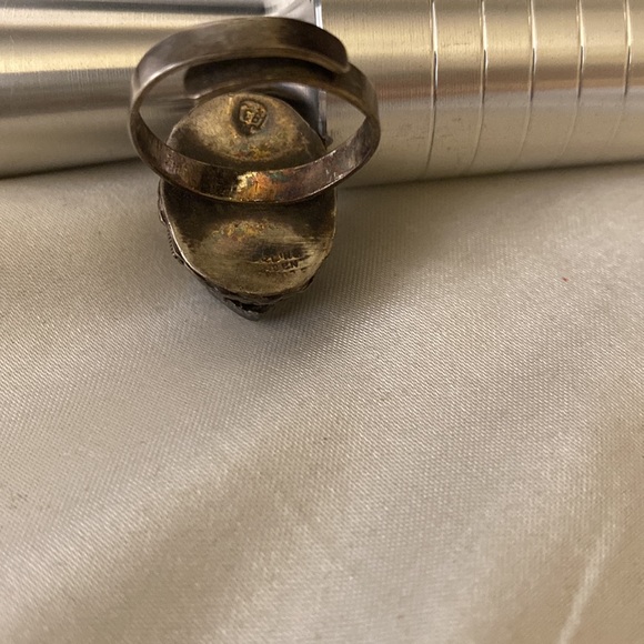 Vintage sterling silver poison ring - Picture 11 of 12